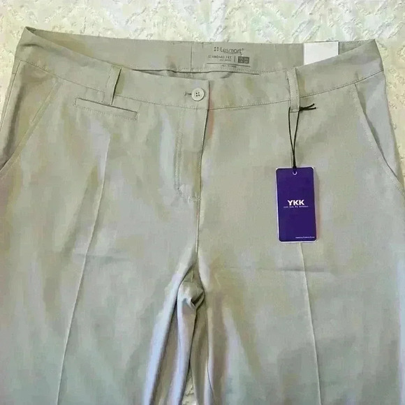 Lesmart Golf Series women’s flat front, khaki trousers. Size‎ 16 - Picture 3 of 11